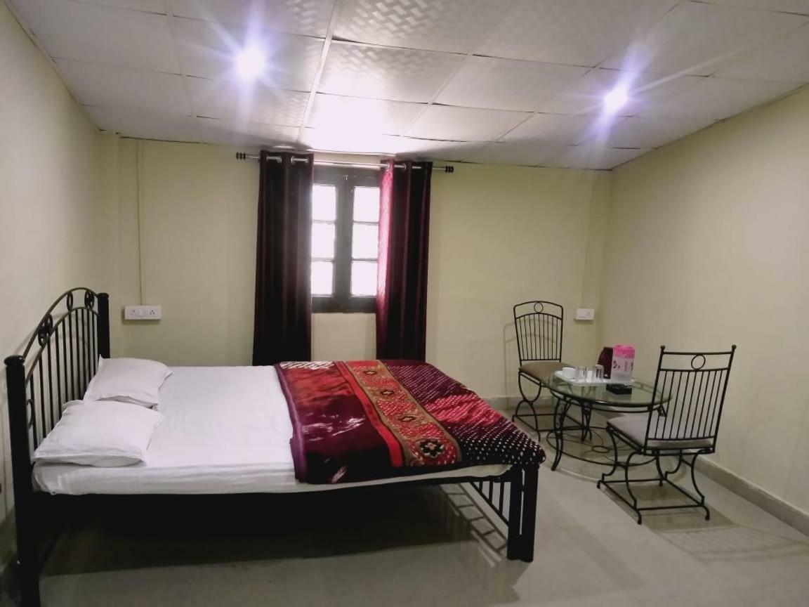 Hotel Gulmarg Mussoorie Exteriér fotografie